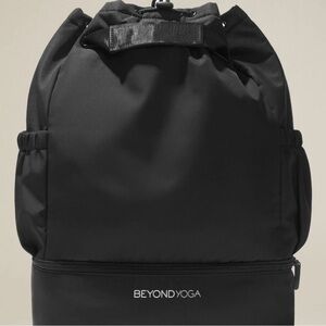 NWT Beyond Yoga Backpack Bag Black